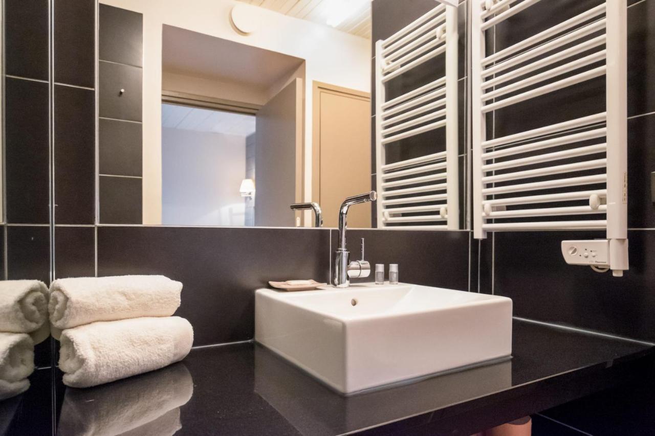 Palais Rinour - Cosy Studio Close To Stations - Welkeys Lille Eksteriør billede