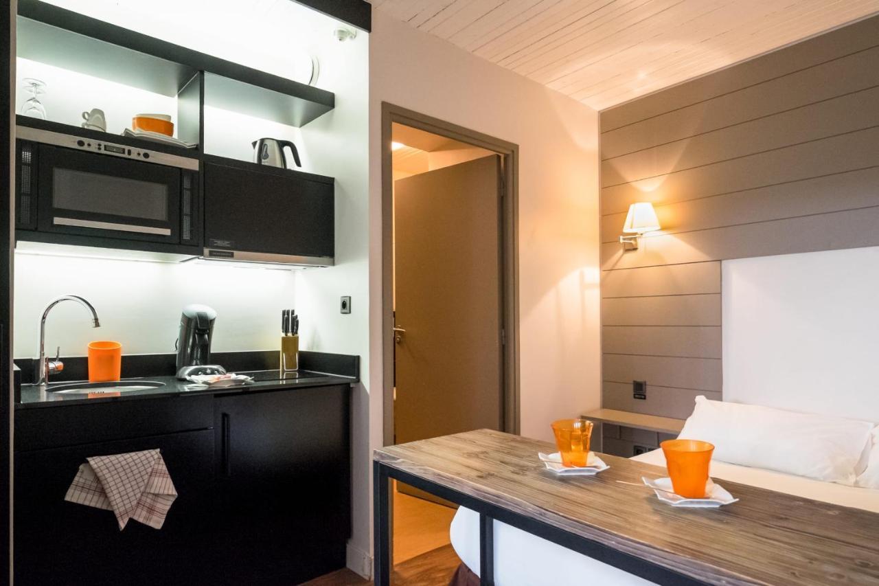 Palais Rinour - Cosy Studio Close To Stations - Welkeys Lille Eksteriør billede